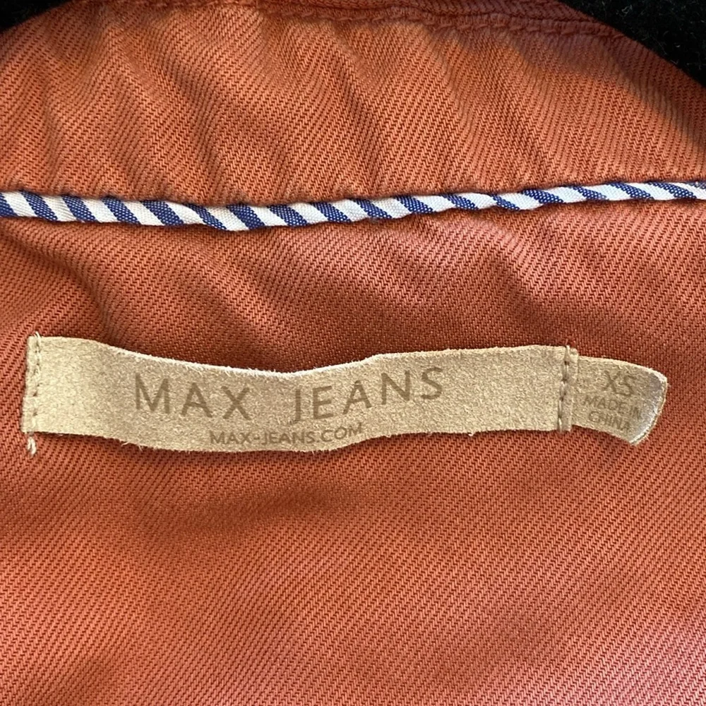 Jacket - Picture 5 of 6